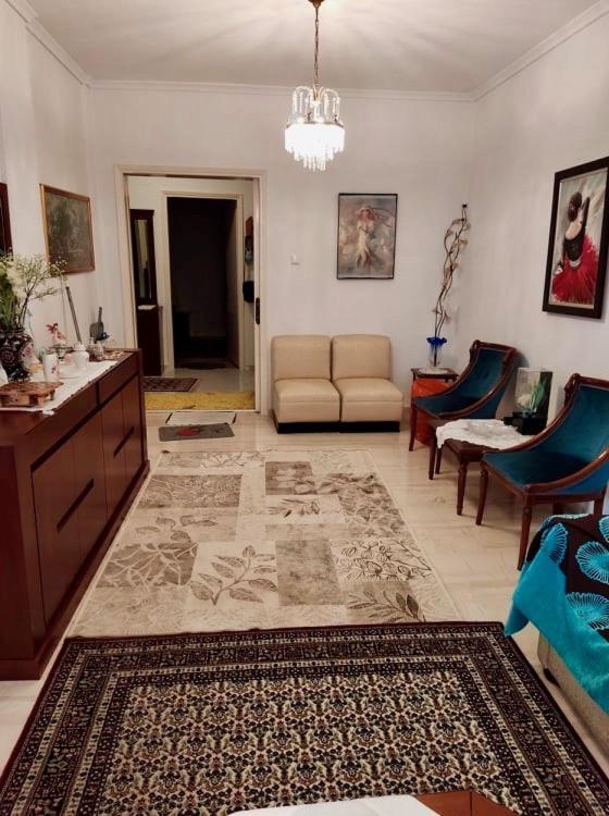 Marys House , Lovely 2-Bedroom Apartment Tesalonika Bagian luar foto
